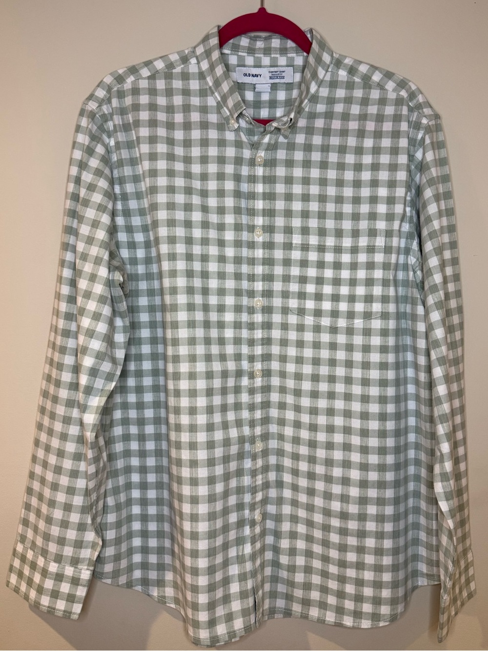 Old Navy Men's Green and White Gingham Button-Down Shirt